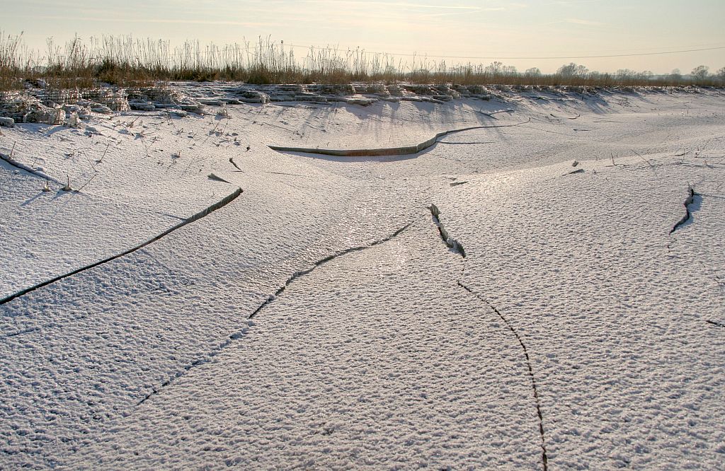 2012_02_08-Parey-Elbe-Eisformen_nach_Winterhochwasser--027.jpg