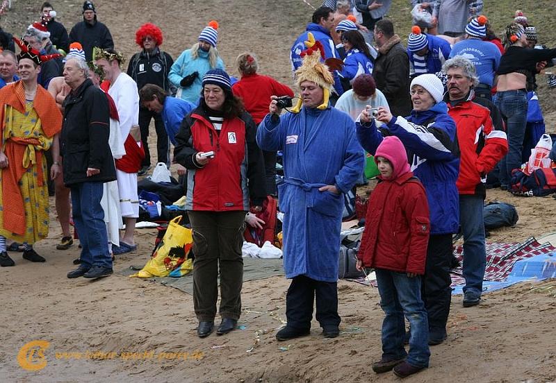 Ferchland-Eisbaden-Winterschwimmen-2009_01_31-070.JPG
