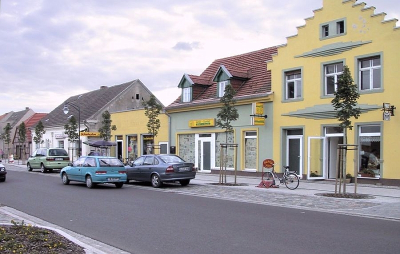 0015-Parey-Hauptstrasse-ehemals_Dannenberg.jpg