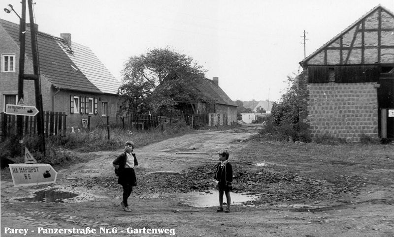 Parey-Gartenweg-Panzerweg.jpg