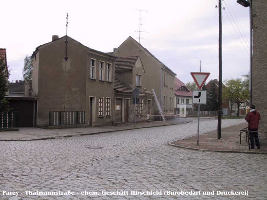 Parey-Geschaeft_Hirschfelds_Haus02.jpg
