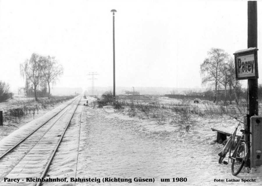 Parey-Kleinbahnhof-002-Gleise.jpg