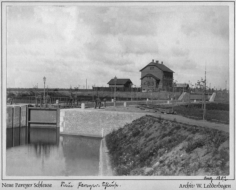 Parey-Neue_Schleuse-1892.jpg
