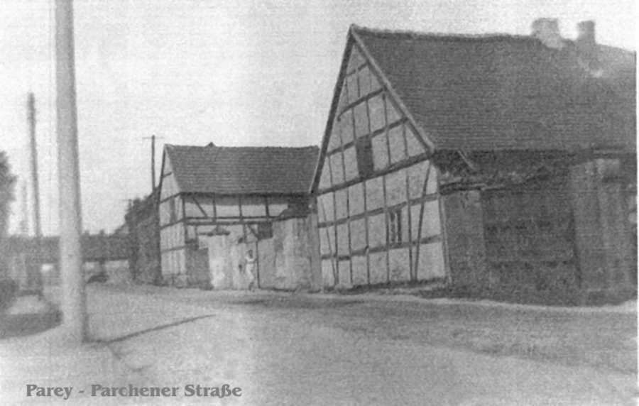 Parey-Parchener_Strasse-Hohensteins_Hof.jpg