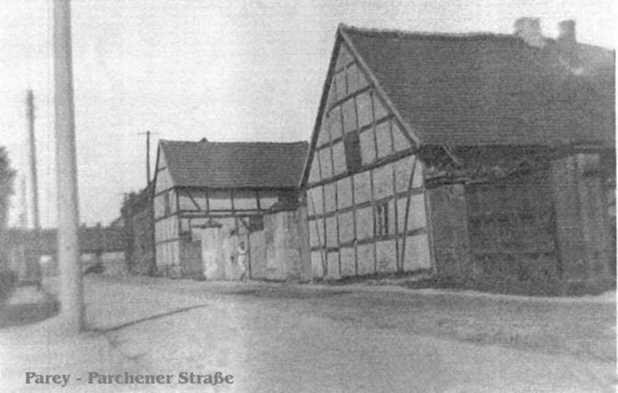 Parey-Parchener_Strasse-Hohensteins_Hof.jpg