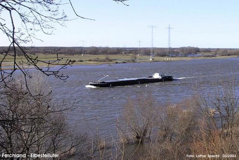 Ferchland-Steilufer-Motorkahn-2003_03_13-01-k.jpg
