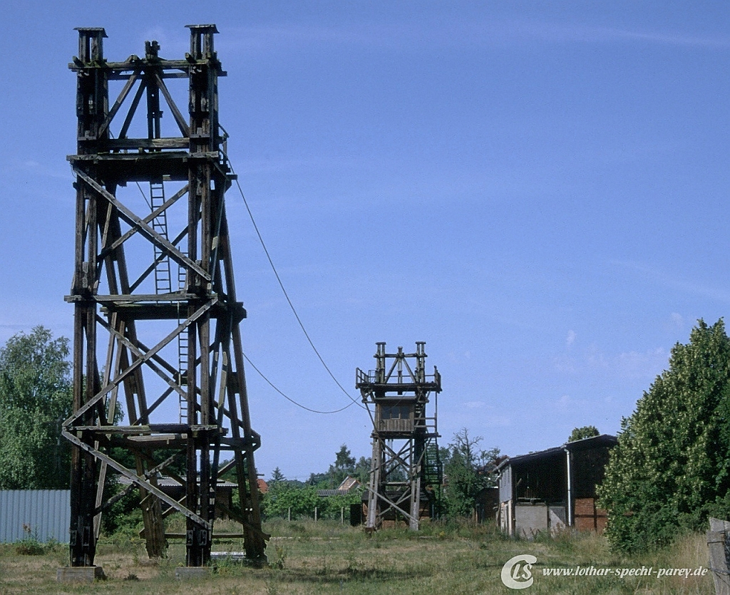 009-Parey-Kabelkrananlage-1995.jpg - Rekonstruierte Kabelkrananlage um 1995